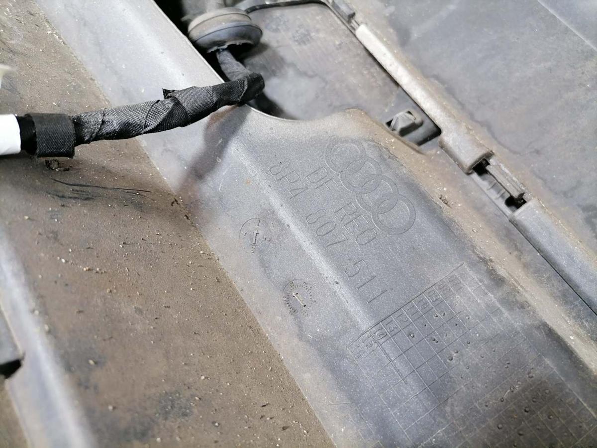 Audi A3 8P original Sto&szlig;stange Sto&szlig;f&auml;nger hinten LY1P Dakotagrau Sportback BJ12